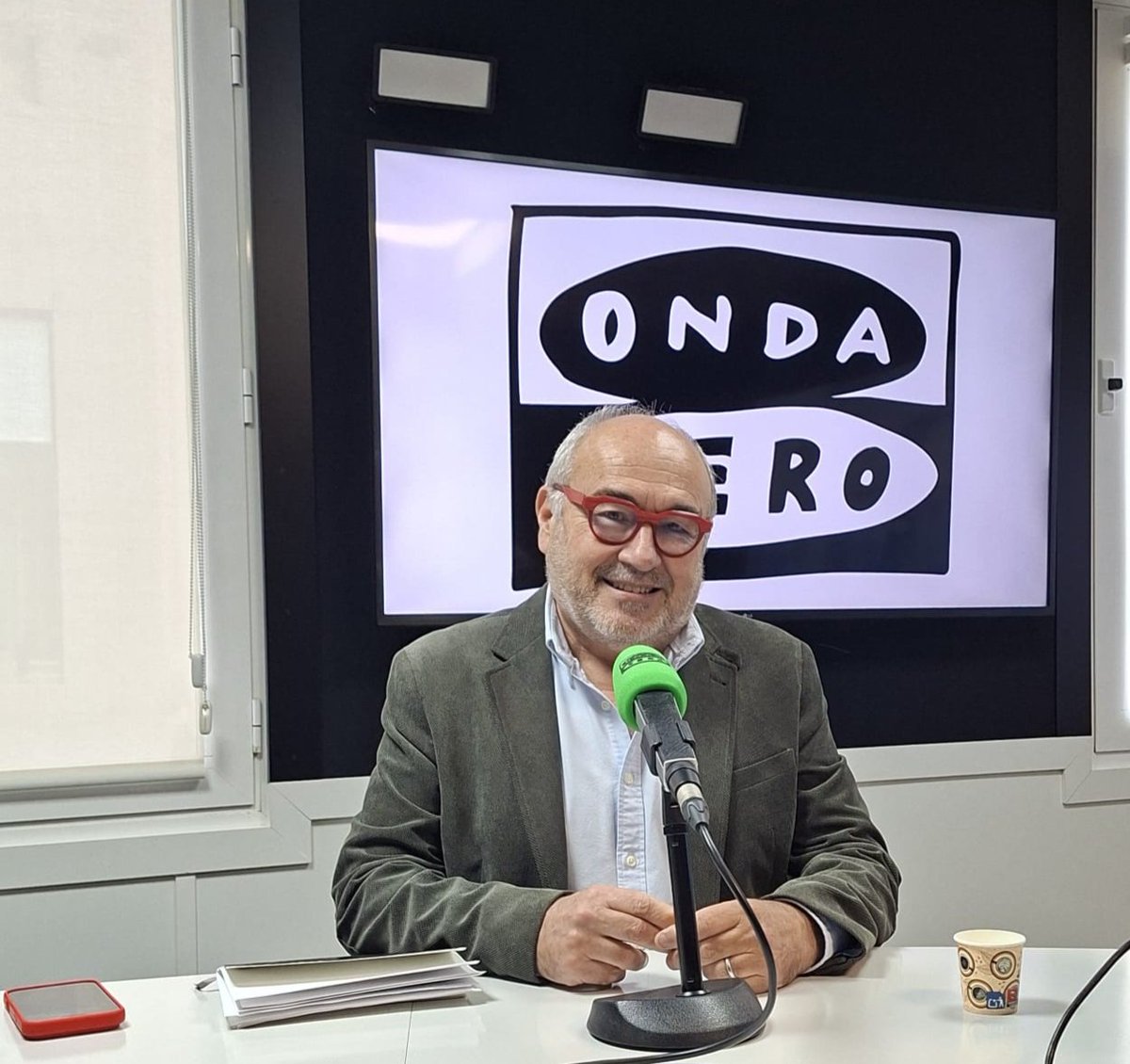En una #mediació tothom guanya i tothom perd. S'han apropat postures. No hi ha cap guanyador ni cap perdedor. Aquest és el gran avantatge de la mediació. 

🔊 Ho explica el laboralista Joan Pañella <a href="/GemapIus/">Asesoría Gemap</a> al #Lideratges  <a href="/OndaCero_cat/">Onda Cero Catalunya</a> amb <a href="/AriBelver/">Ari Belver</a>

#laboral #conflictes