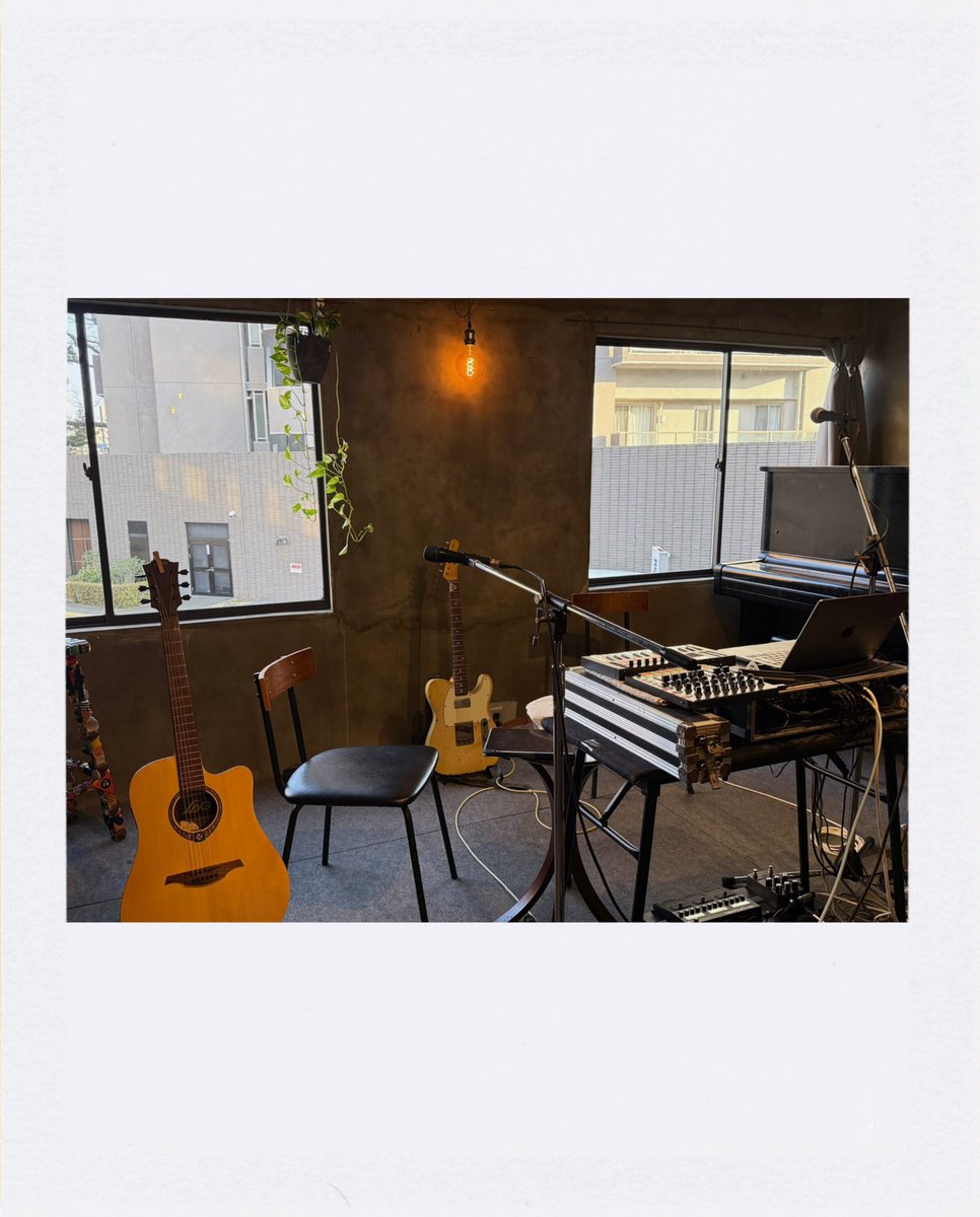 2026.1.25(日) 🎪tsukimi［熊本］
「Twilight Dreams」

お越しいただきありがとうございました🌿
今回のライブは、ループなども使用してCD音源とはまた違うライブアレンジver.でお届けしました🌛𓂃꙳⋆
みなさんの拍手や、時には笑う声も
本当に嬉しくて心が温まりました✨

instagram.com/p/DT9xUtTidb-/…