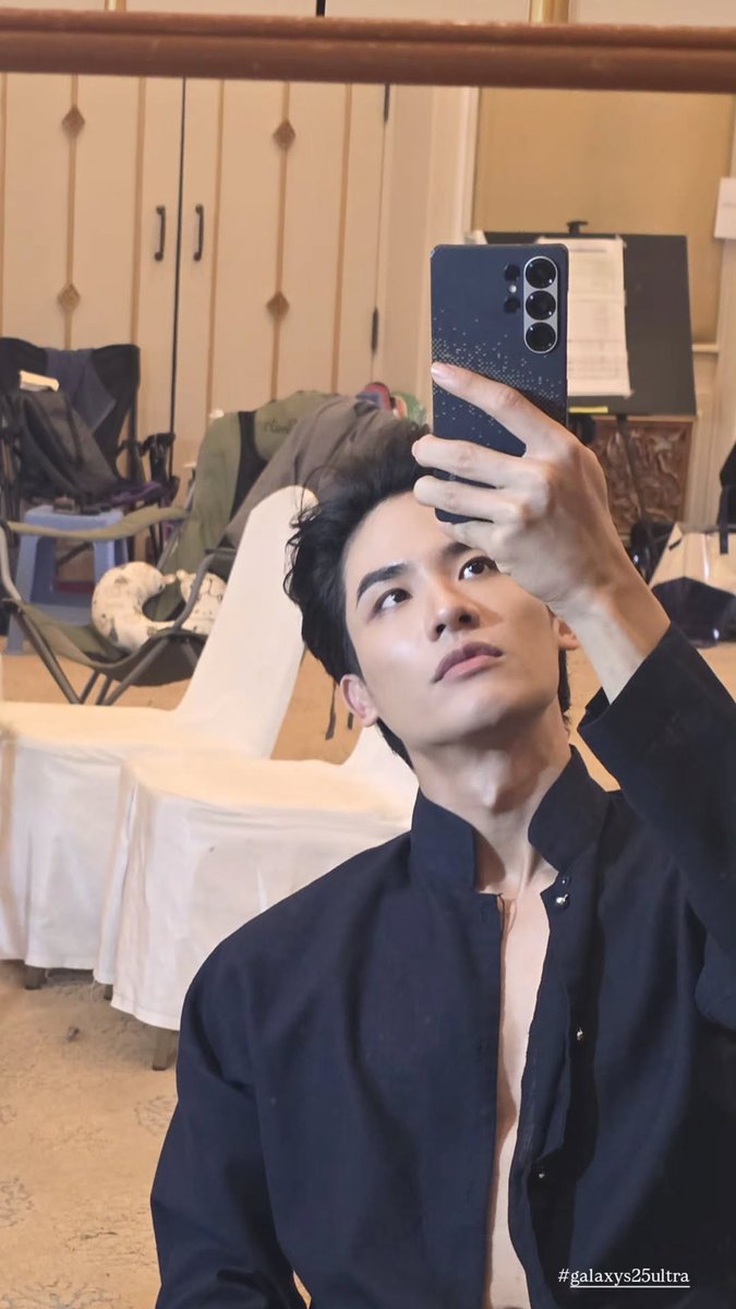 SHTH_archives's tweet image. Wowww, so sexy🫠
Cr. Tawan_v 

#ScarletHeartTH #tawan_v