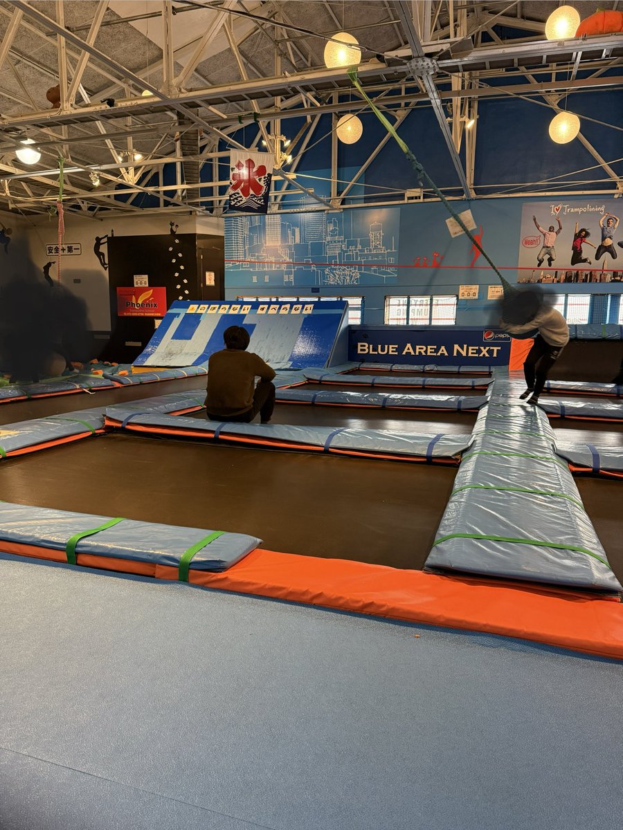 barhighjinks's tweet image. 1/26（月）

2号店メイン→シマ
※本日4:00完全クローズです🚪

3号店→しのちゃん

ご来店お待ちしております🍺