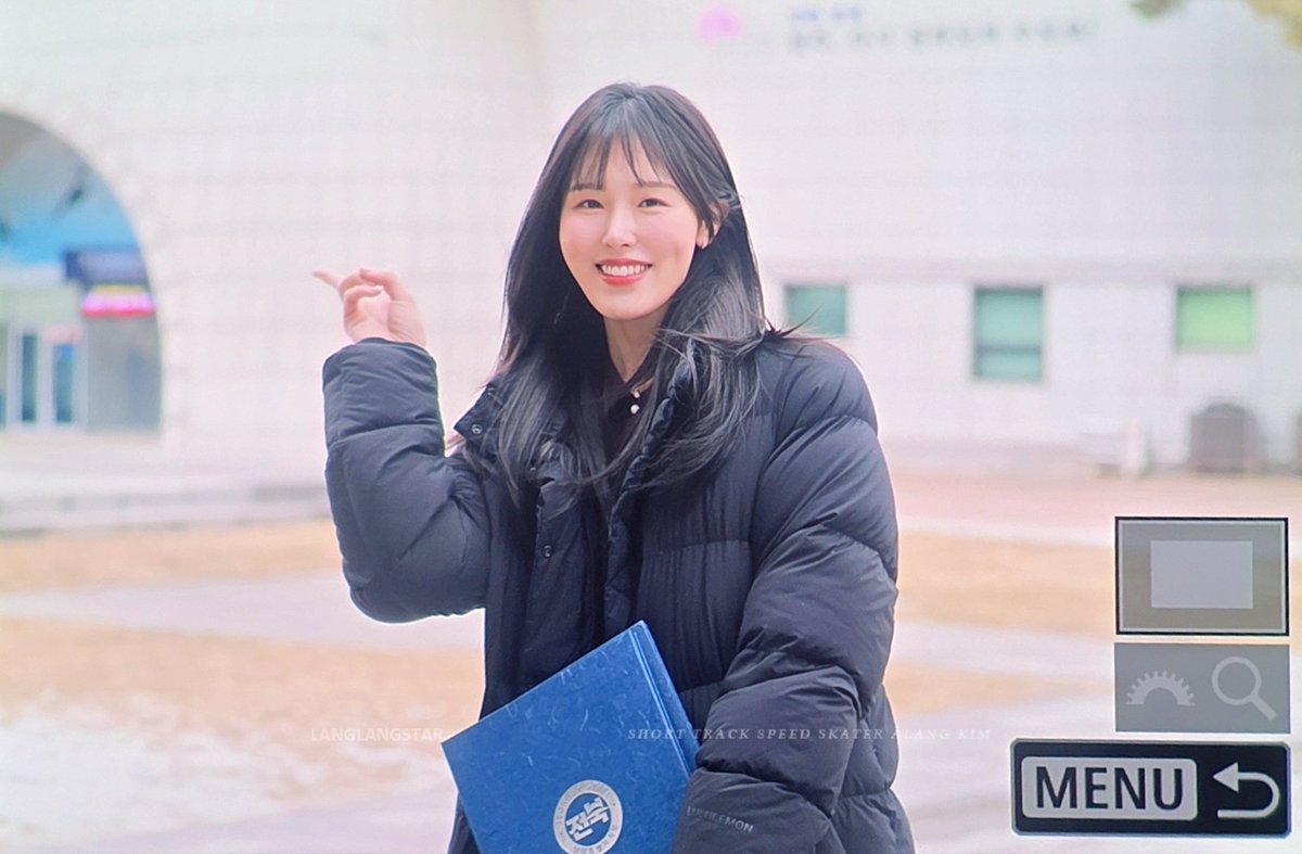 랑랑별 tweet media