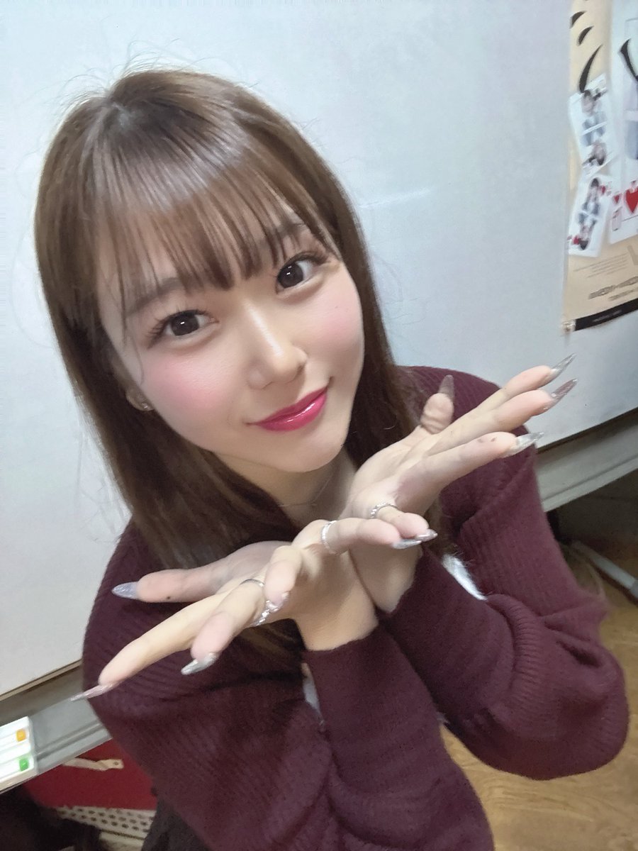 ここね tweet media