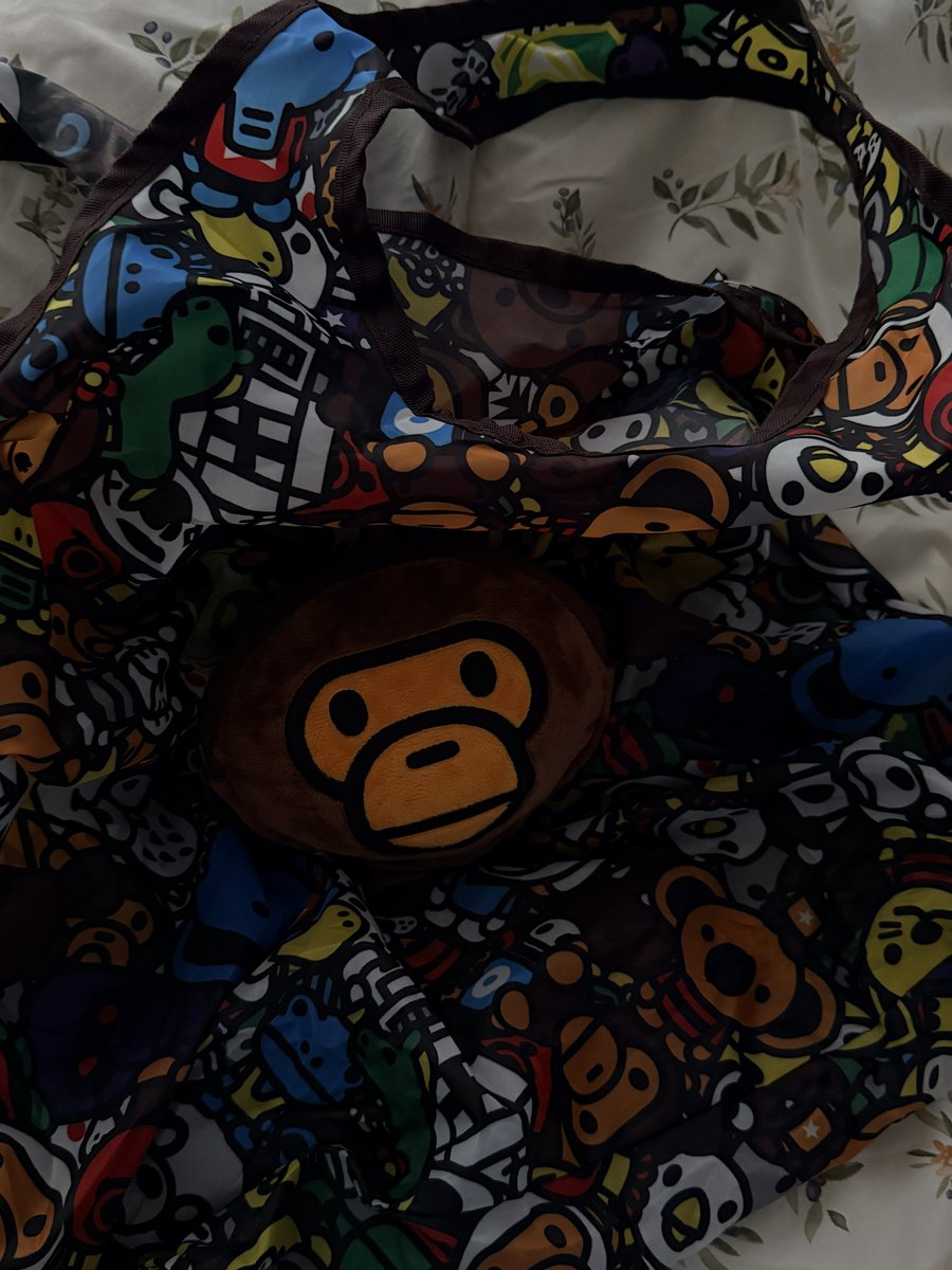 숭이 머리를 열면 장바구니가되