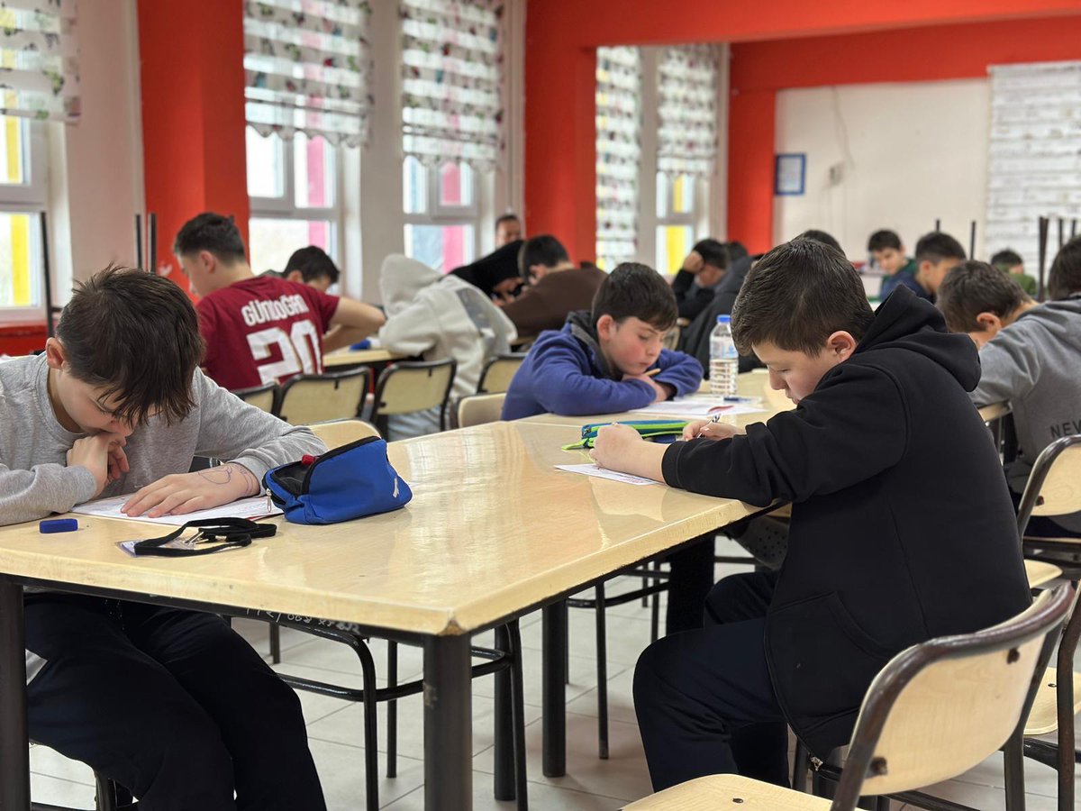 KorganYbo's tweet photo. Yarıyıl Tatili Ders Destek Kampı
İlçe Millî Eğitim Müdürlüğümüz tarafından ara tatil döneminde LGS’ye hazırlanan öğrencilerimize yönelik destek kampını Korgan Yatılı Bölge Ortaokulu olarak gerçekleştirdik.
>>>https://t.co/mjZo7dTlsB

#kamp #LGS2026 #Sömestr #YarıyılTatili https://t.co/YiIHQXmkWr