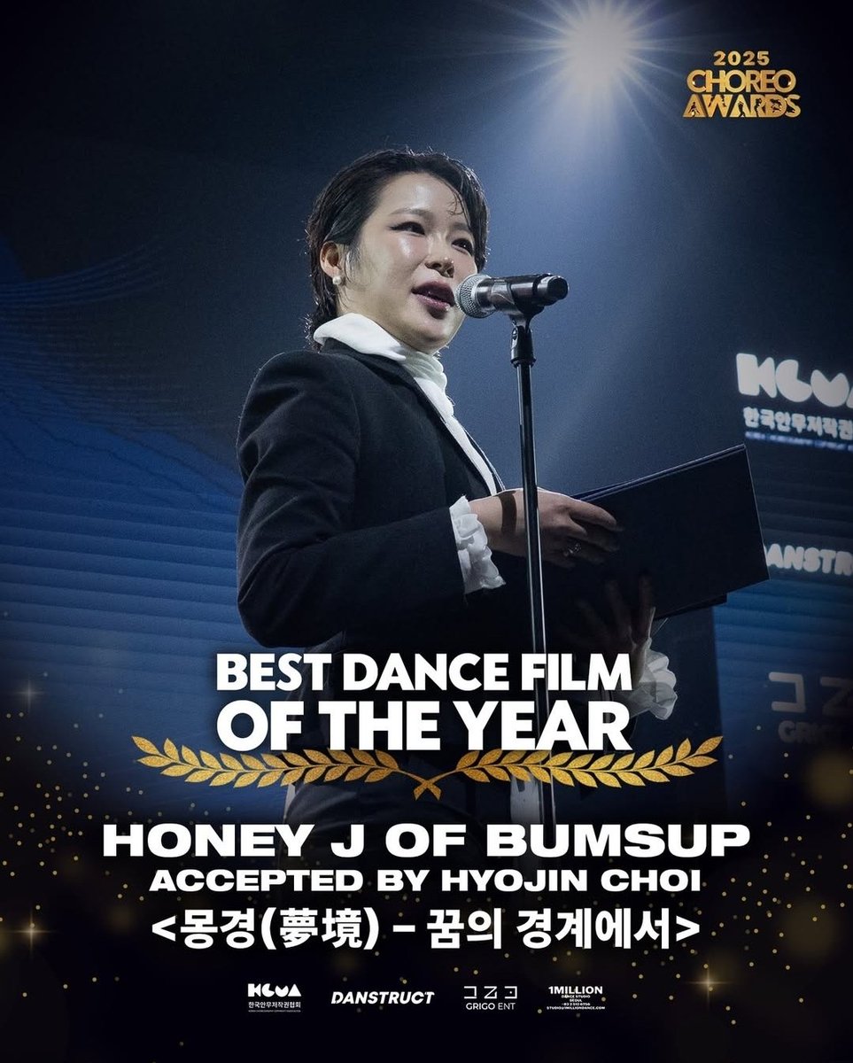 keeMoHun's tweet image. 우리범접 축하합니다