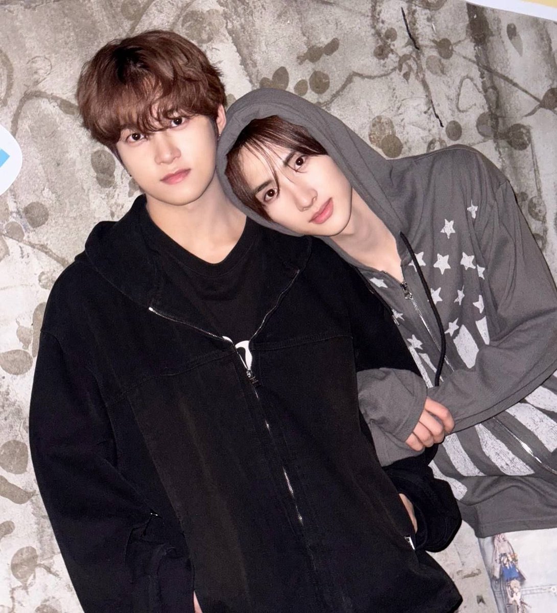 ainsley is delulu | 2parkz enthusiast tweet media