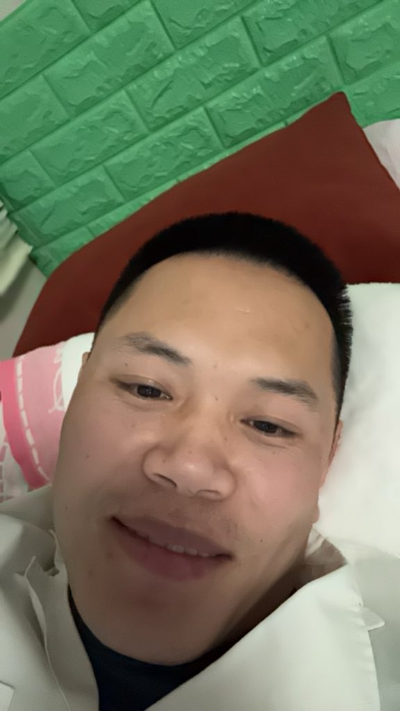 李乐 tweet media