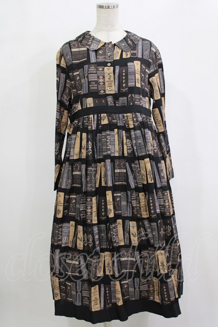 Jane Marple / Agatha's libraryブックワームドレス 50,600円(税込