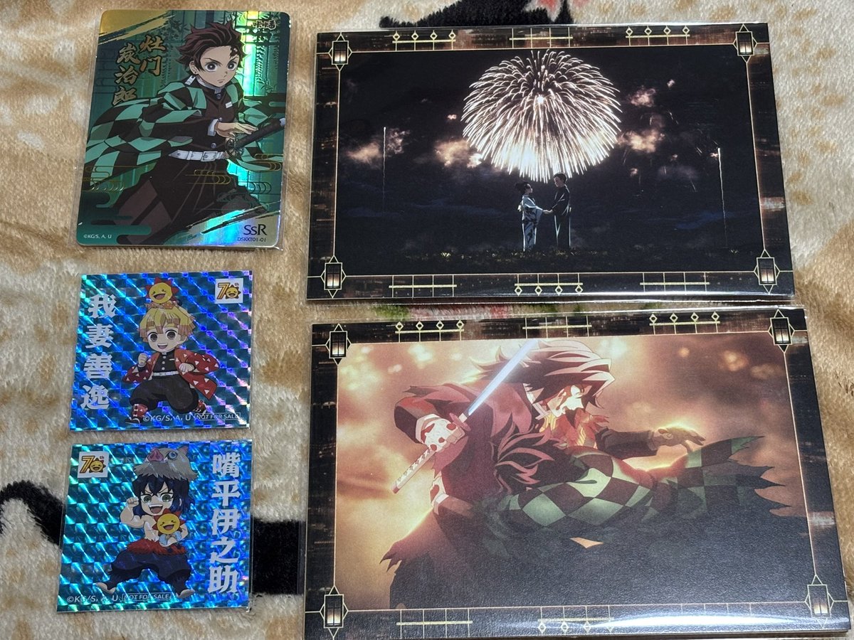 りんごちゃん♡さま 金額変更いたしました。よろしくお願いします。 😈 黒髪にしたとてこうはならんな。