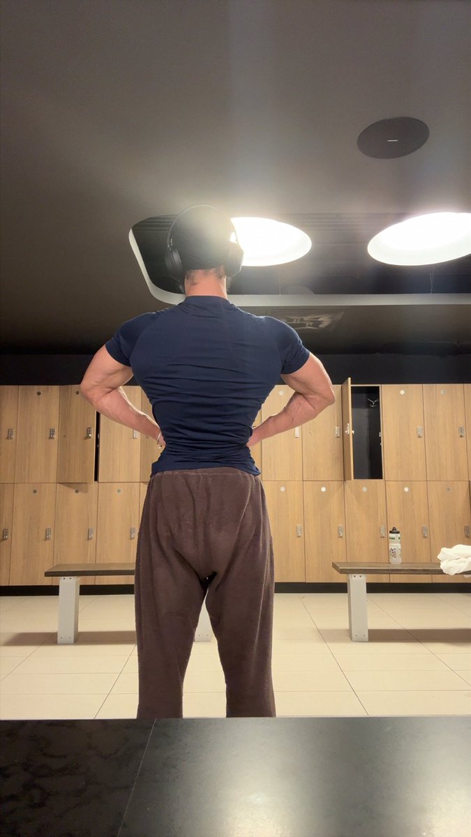 belowyourask's tweet image. Fell off but I’m back - 1/19/2026