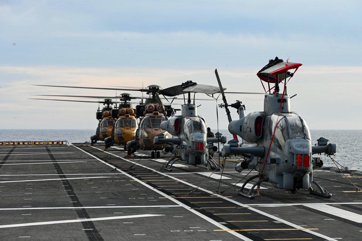 tcsavunma's tweet photo. Anadolu Türk Deniz Görev Kuvveti, icra edeceği faaliyetlere ilişkin olarak Rota/İspanya’ya intikaline devam ediyor.

İntikal kapsamında;
⚓TCG Anadolu’ya konuşlu 3 AH-1W ve 1 SH-70 helikopter ile suüstü keşfi maksadıyla uçuş, 
⚓TCG Derya ile TCG Anadolu ve TCG İstanbul tarafından “Denizde Akaryakıt Alma/Verme” faaliyetleri gerçekleştirildi.

The Turkish Navy's Anadolu Task Group continues its transit to Rota, Spain, in preparation for upcoming activities. 

As part of the deployment, the following activities were conducted:
⚓A maritime reconnaissance flight with three AH-1W and one SH-70 helicopter embarked on TCG Anadolu.
⚓Replenishment at Sea (RAS) operations between TCG Derya, TCG Anadolu, and TCG İstanbul.

@NATO 
@SHAPE_NATO 
@NATOJFCBS

#MillîSavunmaBakanlığı
#WeAreNATO
#StrongerTogether