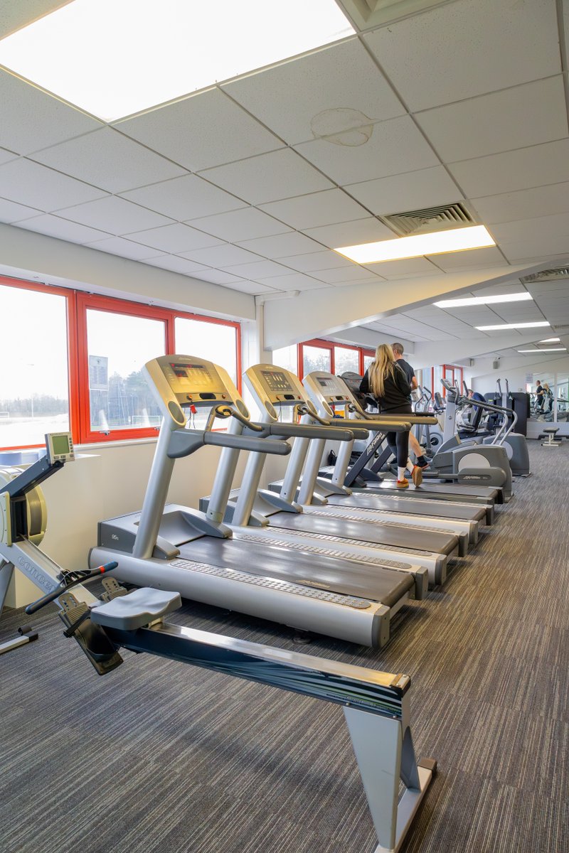 We want to thank the fantastic Lyra from Herts Regional College for donating her time to come and spend a day shooting at Wodson Park. 

This was part of our ongoing partnership with the college. It was a real pleasure to have Lyra with us. 

Thanks Lyra!