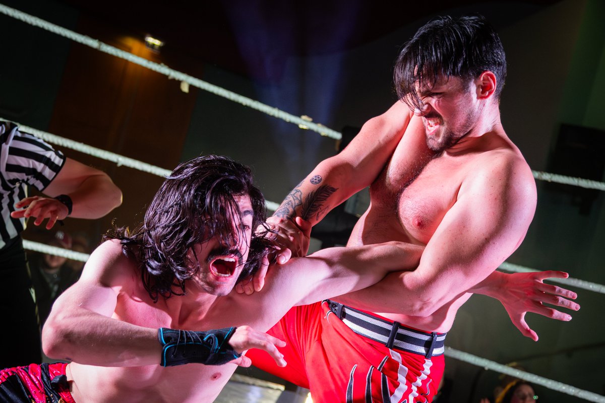 LA BAGARRE tweet media