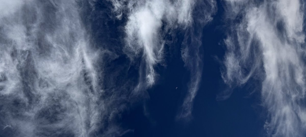 قمر النهار🤍