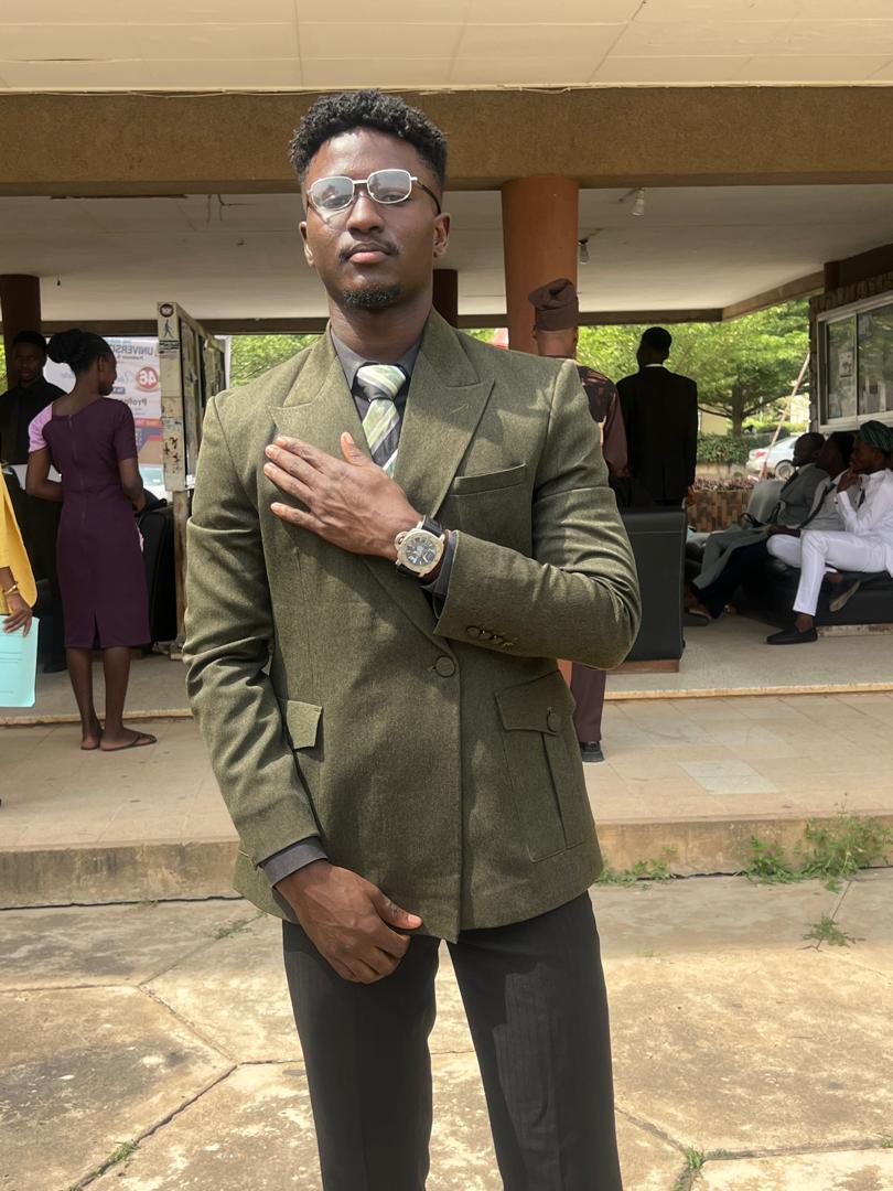 Dr. Charm ☂️ tweet media