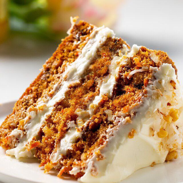 chefsevenn's tweet image. 🥕Does carrot cake taste good or bad?