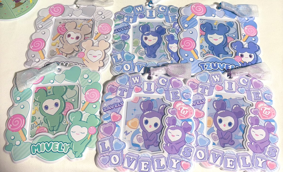 へー🤭

twiceカードホルダー