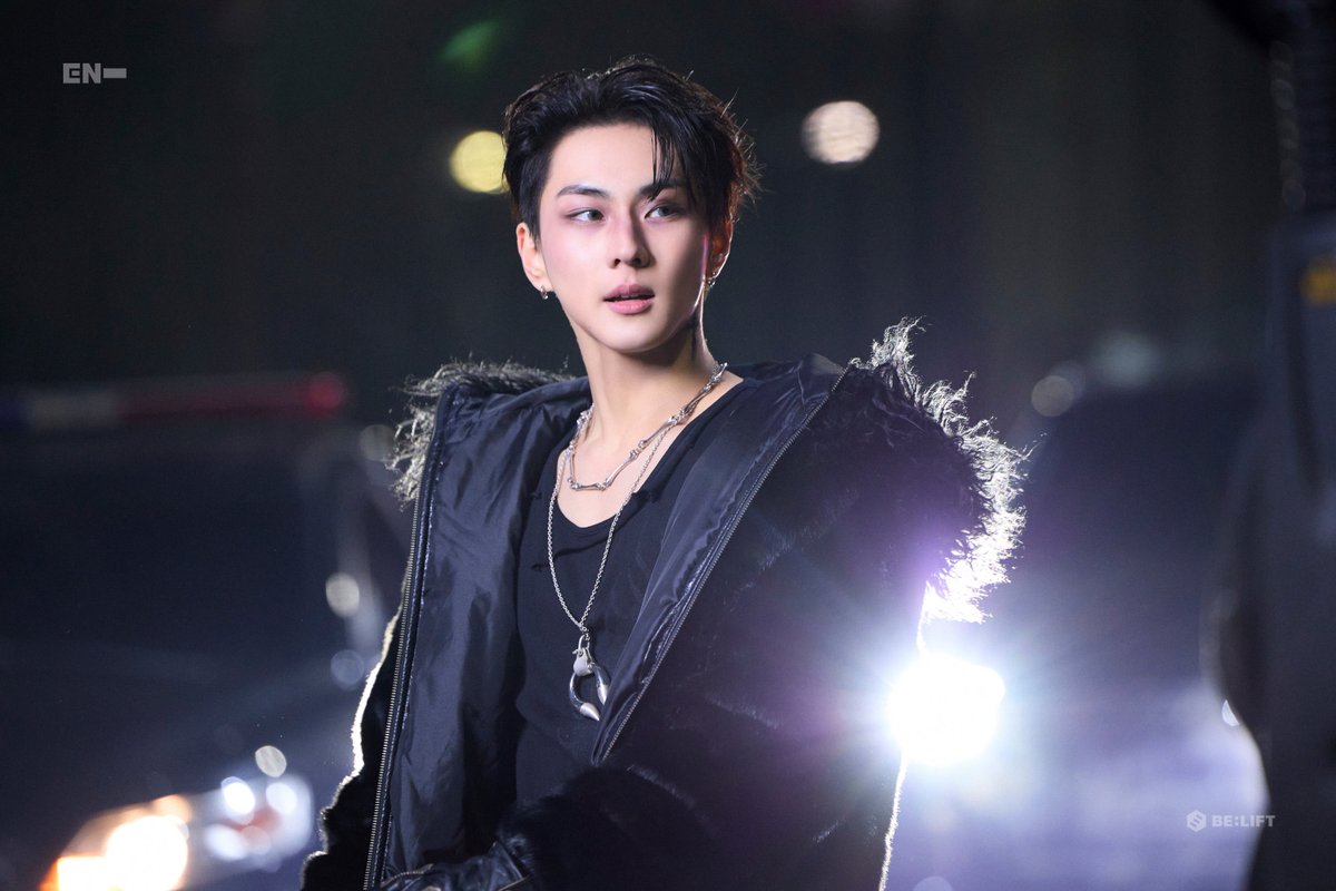 Knife> MV Photo Sketch 📸 (1) #정원 #JUNGWON #ジョンウォン