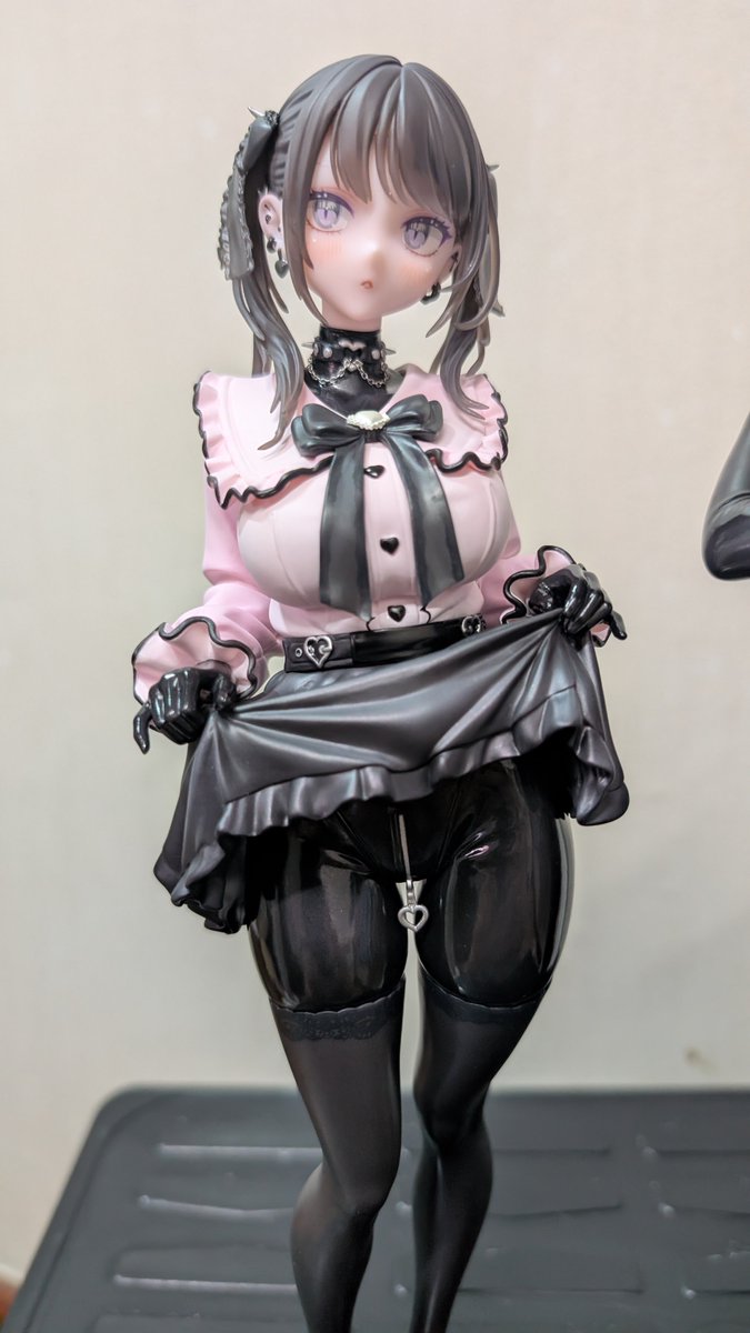 The rare latex figurine arrived!! She looks so good 
Its rare to find latex figurine out there and knew I had to get it