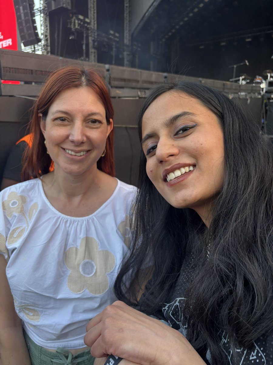 I finally have a moment to process that this happened, &amp; that I could tell <a href="/AnnaShinoda/">Anna Shinoda</a> how much I appreciate her as a creative &amp; human. The 16 yr old me in Delhi who received Learning Not To Drown from a kind LP fan from across the world would be in disbelief. Thank you, Anna.🥹