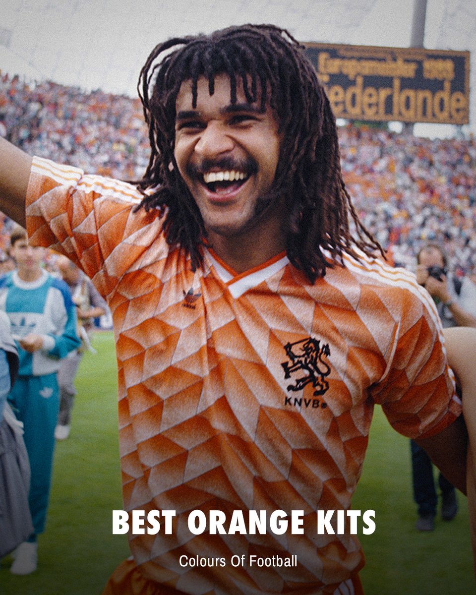 Vintage Football Shirts tweet media