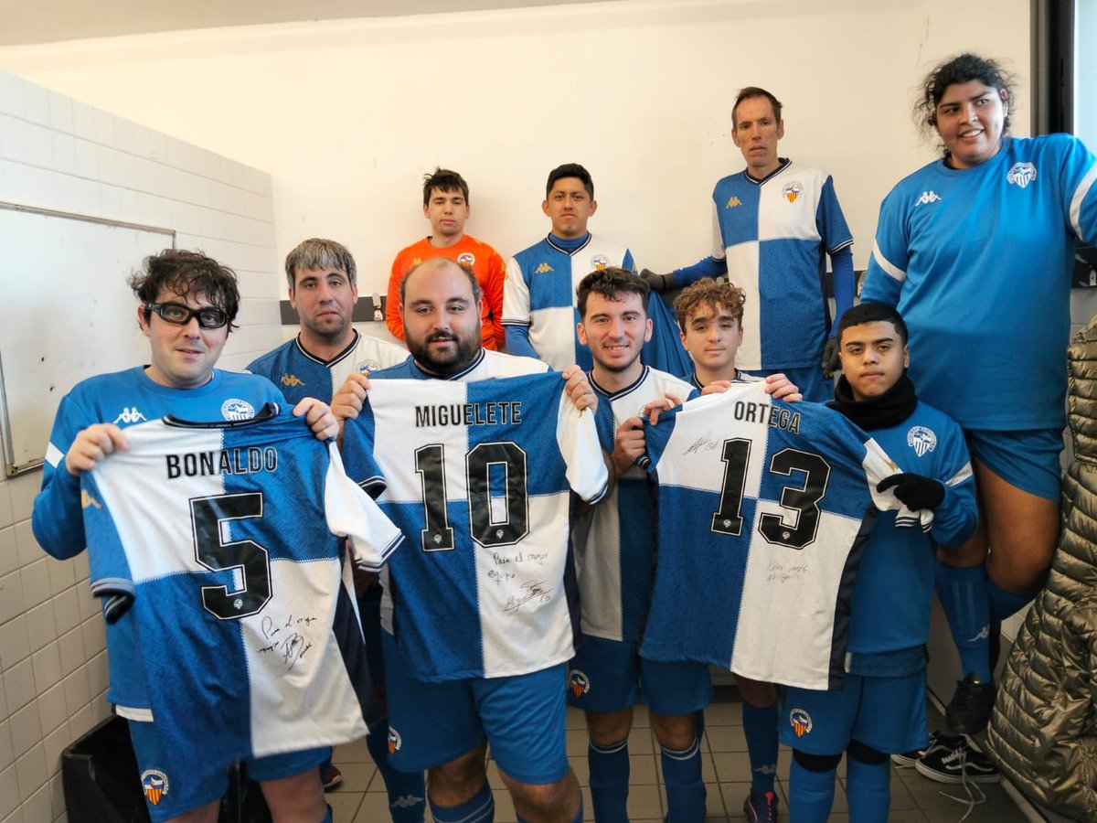 Futbol Base CES tweet media