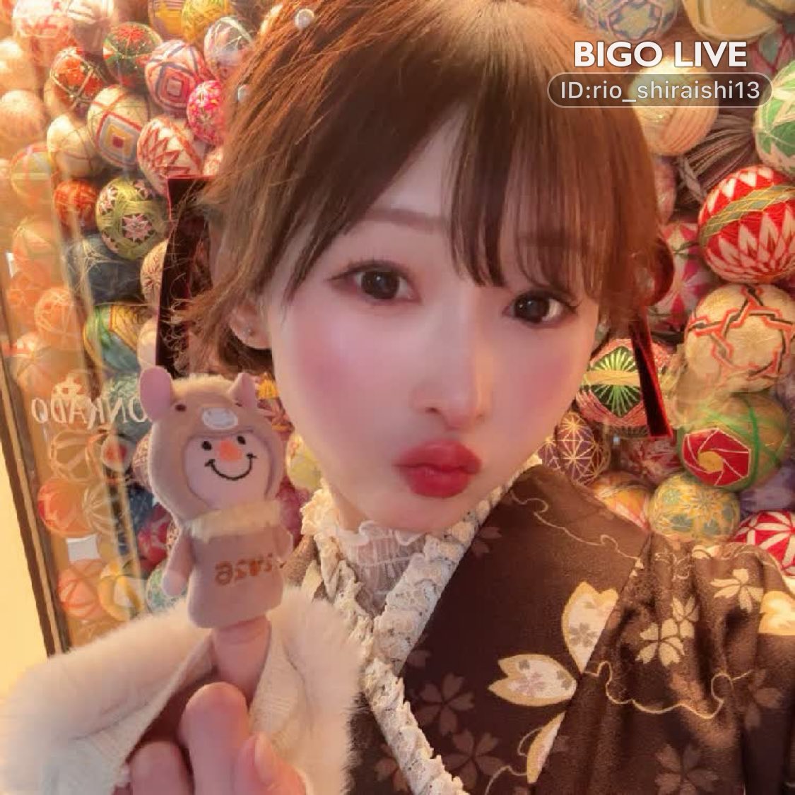 11.11 このテキストをコピーして #BIGOLIVE を開き、理桜🌸25Mまで残22