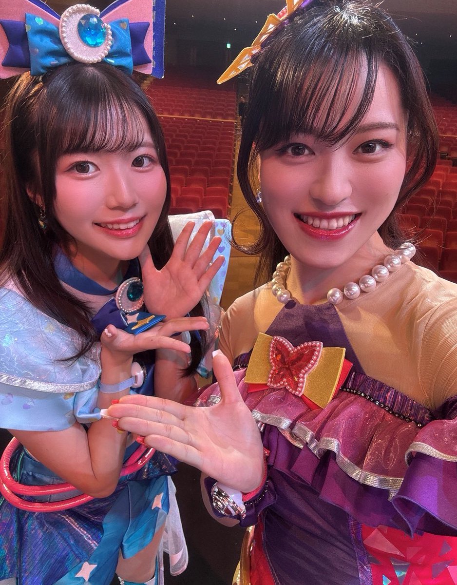 h_sae_'s tweet image. 土屋李央さん、日比優里香さん、ビビアンチィ、アイスマイリンのおふたりと！✨️

いつも支えてくださる大好きなアイプリの皆さん…！

今回バタバタでお写真を撮れなかったアイプリチームの皆さんとは、来月こそは撮らせていただけるように頑張ります🥹✊🏻
#プリプリライブ