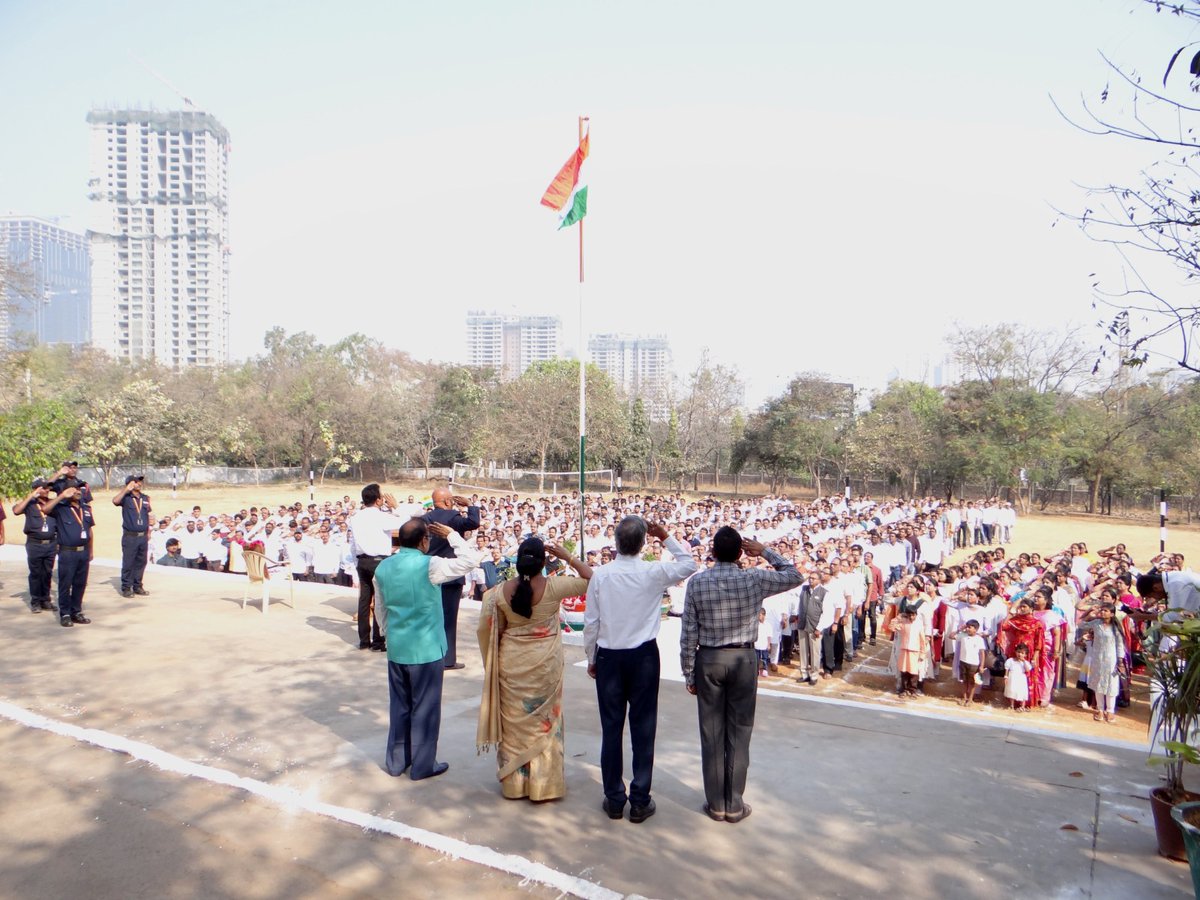mgithyd's tweet photo. 🇮🇳 Republic Day 2026 | MGIT 🇮🇳
MGIT, with CBIT, participated in the Veterans India National Patriotic Run.
Address by @chandramohanreddyg, Principal, MGIT.
Jai Hind! 🇮🇳
#RepublicDay2026 #MGIT #CBIT #NationFirst #Patriotism https://t.co/Mt3mVBYGu4