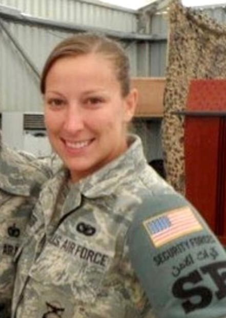 LangmanVince's tweet image. If you believe that the shooting of an unarmed female protester from 10 feet away was justified.

But the shooting of an armed male protester fighting with ICE agents was murder. 

You seriously need to seek help because you have a mental disorder.