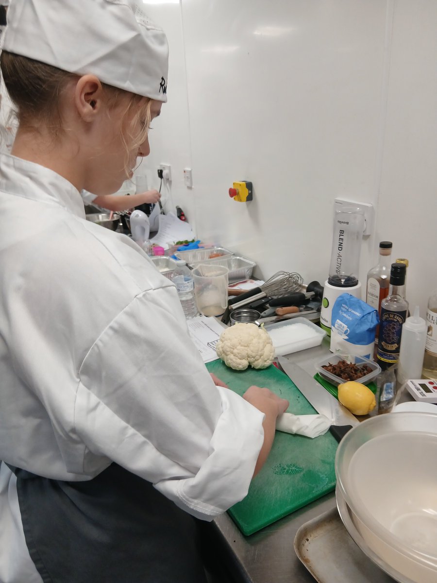 SBFutureChef's tweet photo. The first Springboard FutureChef Regional Final 2026 kicked off last week and what a start! Huge congrats to Jessica from Torquay Girls’ Grammar School, winner of the South West Regional Final🏆Next stop: National Final! 🌟
#SpringboardFutureChef #YoungChefs #Hospitality #Foodie https://t.co/hO91SG13Xf
