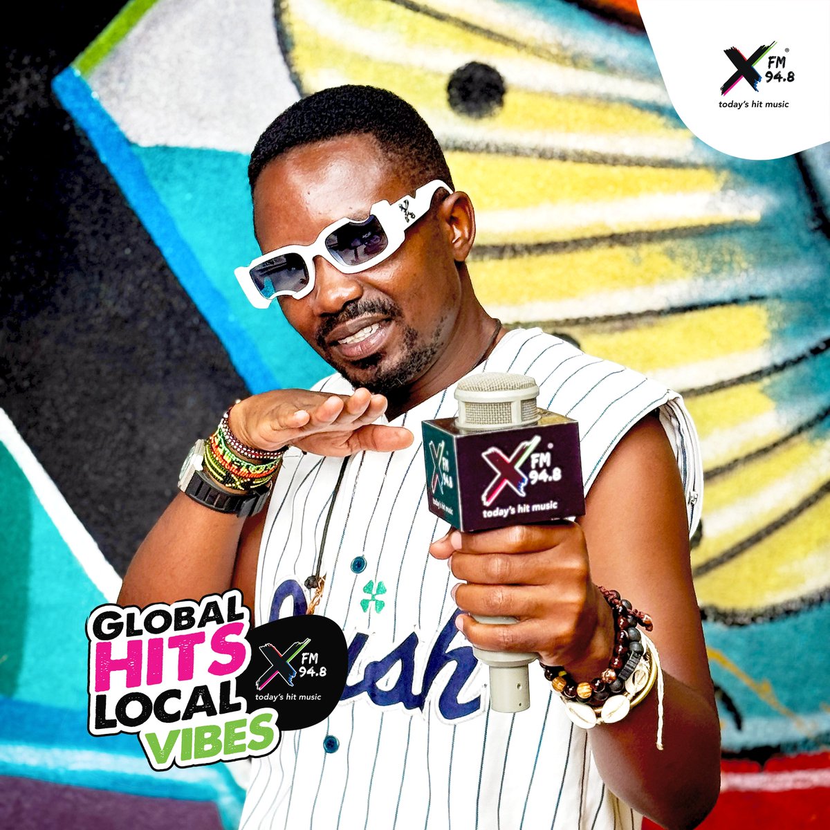 XfmUG's tweet image. Pure vibes right here as @ManUtd fans keep the celebration going.

Tune in to The X-Zit Show with @ThaEpicMajor for weekend highlights.

3–7PM | 94.8 X FM
#TurnItUp