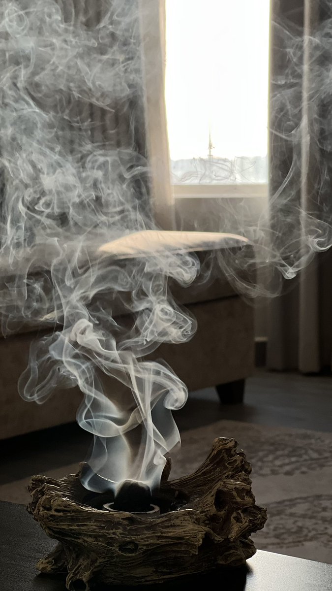 قهوة الاحد 🤎
" وامي "
وبس ......