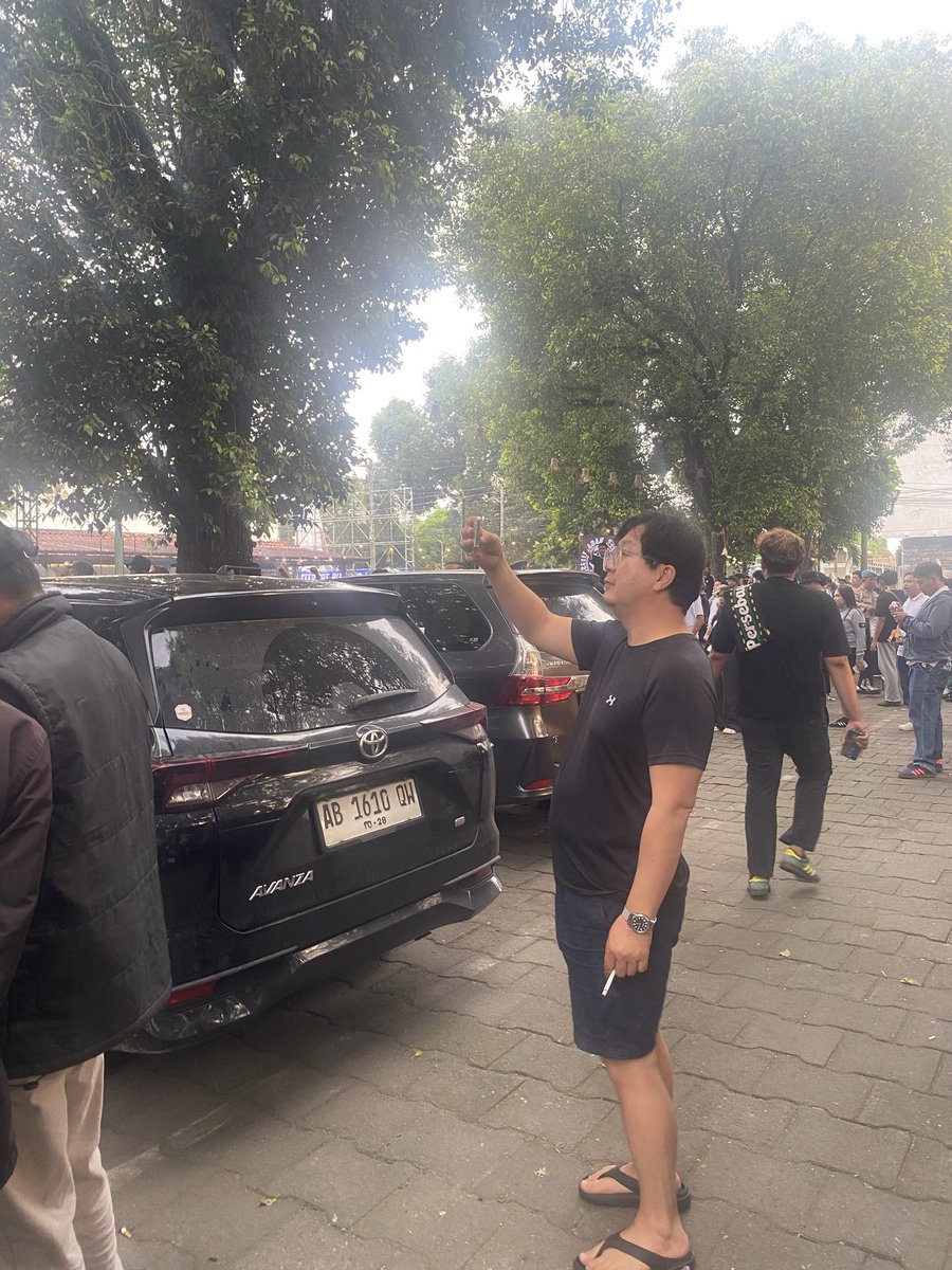 dr boike tweet media