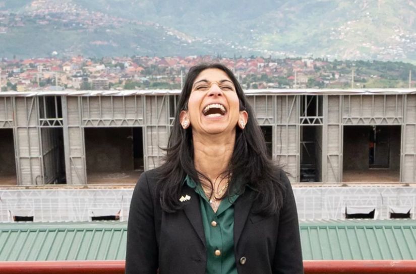 jdpoc's tweet image. Braverman: “I feel like I’ve come home.”

Of course she has, she is now surrounded by the same people she was surrounded by a year ago.