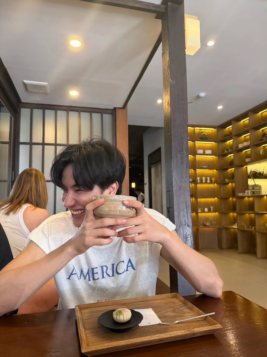 OnceBecause's tweet image. เทอจะน่ารักแบบเน้เบยบ๋อออออ✨💙

#Tawan_V