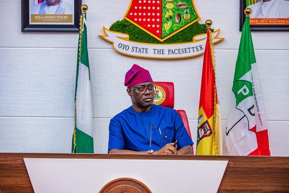 BREAKING 🚨: Finally, the Oyo State Government is set to formally install and coronate the Oloja of Ago-Oja, Oba Abdul Ganiyu Ajiboye Busari, Arogundade II (Omo Aládíkùn Aládé Sẹ́sẹ̀fun), as a crowned monarch.
All roads therefore lead to Olivet High School, Oyo, on 13th