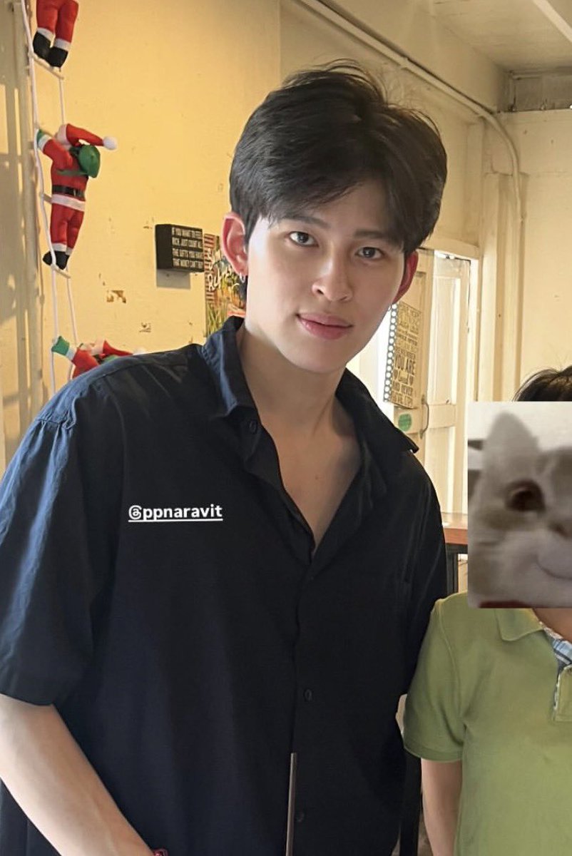 meownubnib's tweet image. เพื่อนที่สจล เจอปอนด์ที่มอด้วยยย หล่อจัง

#ppnaravit