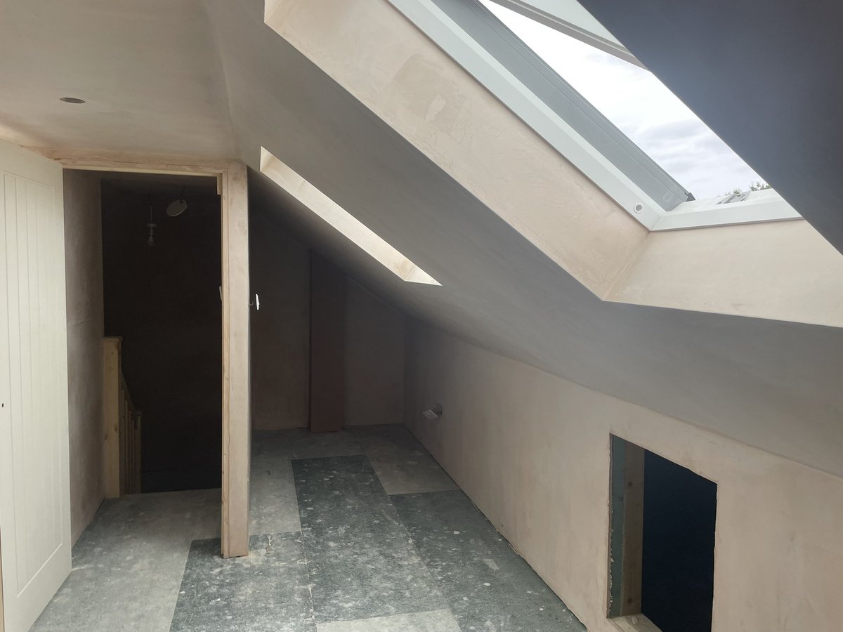 Essential Plastering Services of Colchester.  Serving Colchester homes for over 15 years.  Contact us for a free quote.   
essentialplasteringservices.com