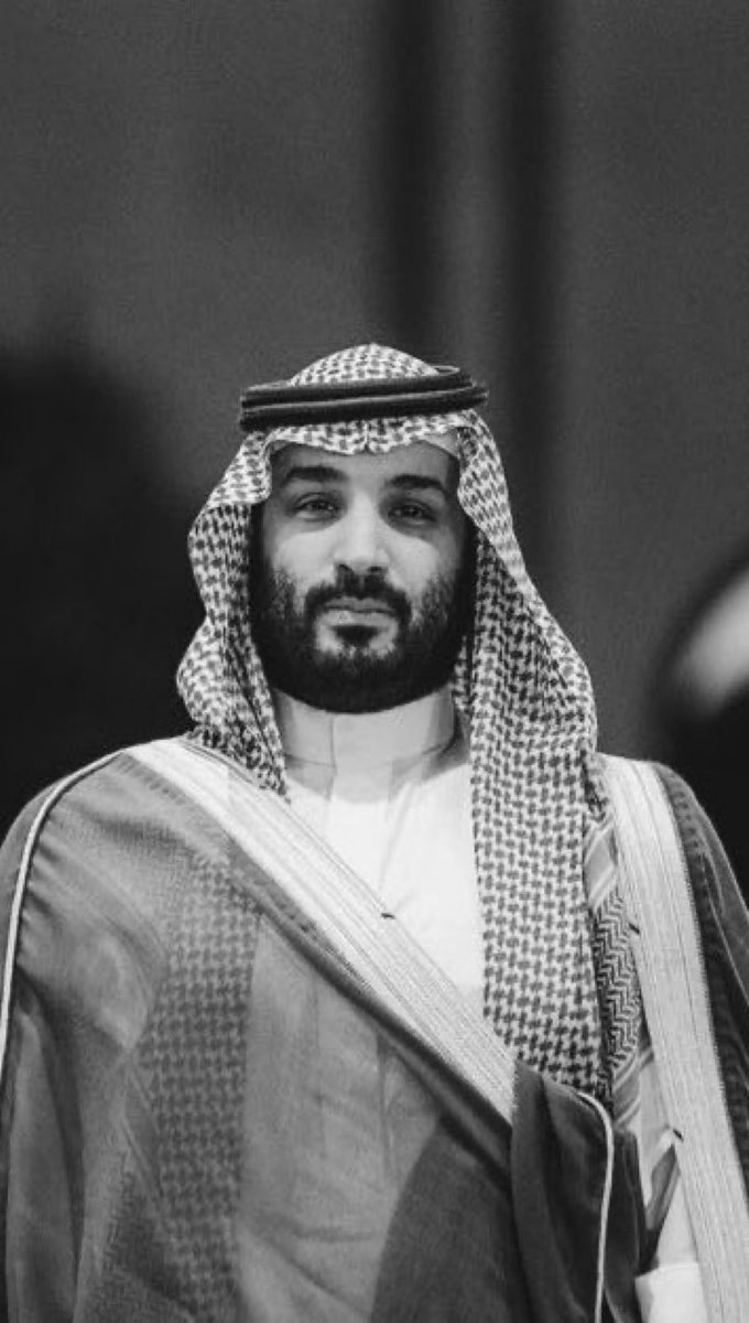 هذا #زعيم_الشرق_الأوسط باختصار 
خلاّ هل الغيره ، تضيع اعلومهاا

ما هو غريب إن العدا منّه تغـار 
غارت منه حتى السما ونجومها

وجيهٍ أعطاها من الهيبه وقــار 
و وجيه وطّاها ودق خشومهااا

- سلطان الهاجري 🇸🇦.