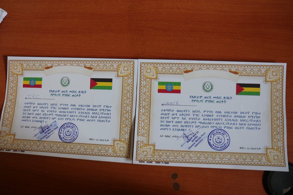 UNHCREthiopia's tweet image. Strengthening local systems, @RESCUEorg officially transferred a water supply system, serving refugees &amp;amp; host communities for nearly 8 years, to the Abrehamo Woreda Water Bureau, in #BenishangulGumuz.

This advances sustainability and #inclusion, in line w/ 🇪🇹s MAKATET approach.