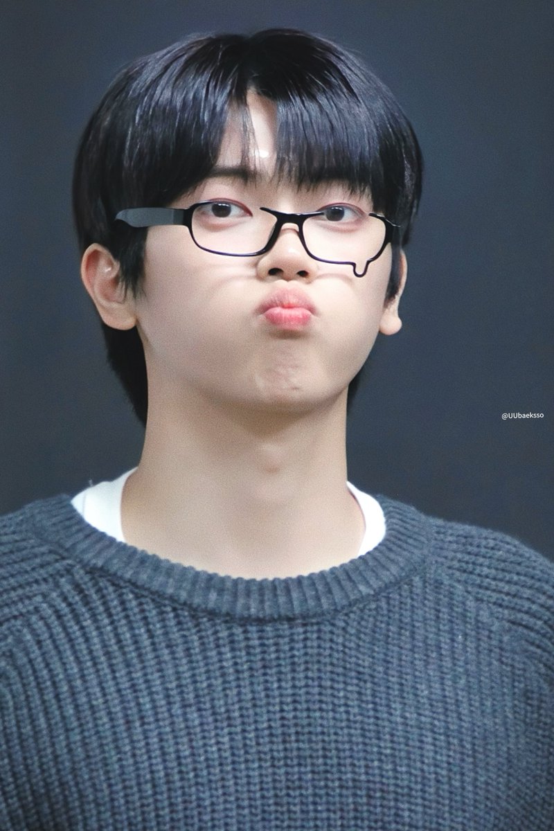 layincoffin_'s tweet image. 아 어디서 이런 귀염둥이가 나에게 왔을까