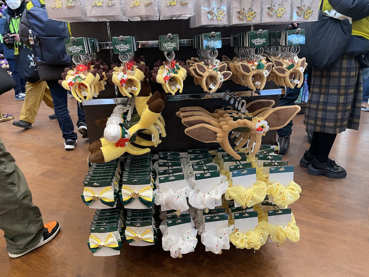 【ポケパーク カントー】
販売されるカチューシャ・ミニカチューシャ

【ポケモン】『ポケパーク カントー』グッズ撮り下ろし！ ポケモンのカチューシャなど可愛いアイテムが多数登場
game.watch.impress.co.jp/docs/news/2080…