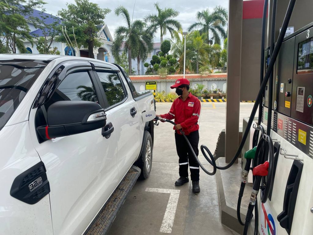 【矿产能源部暂停处理 新加油站申请】

矿产能源部宣布，将从3月起暂停接受开设新加油站申请，为期5个月。

新闻链接：cc-times.com/posts/31084