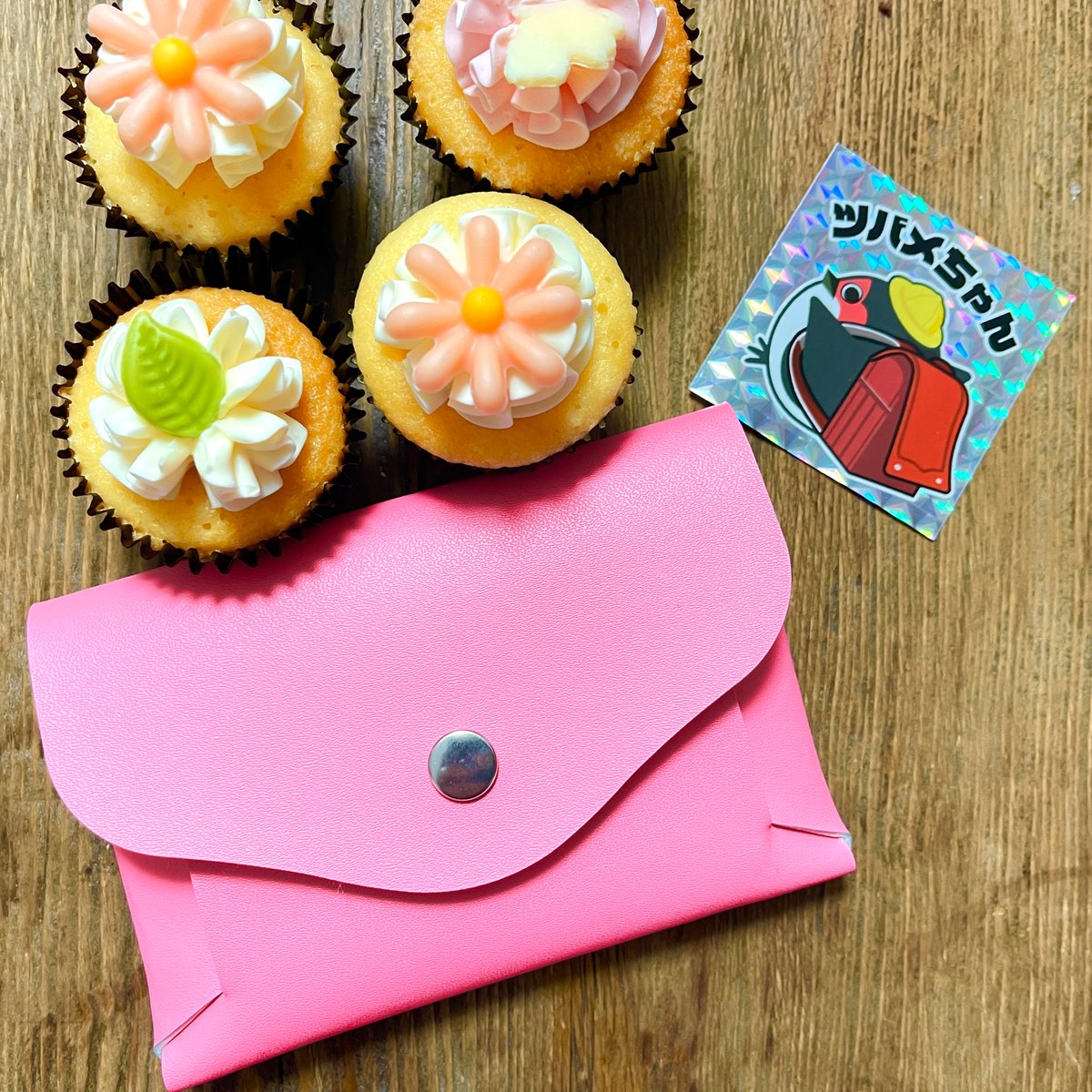 📣＃応援ポスト キャンペーンが本日最終日ですよ⊂₍ ・ᴗ・ ₎ っ SDGs的なランドセル革コインケースが当たる🎒🧁  イエローがかった可愛いピンクでもっと艶々なの ご応募は元ポストから✨