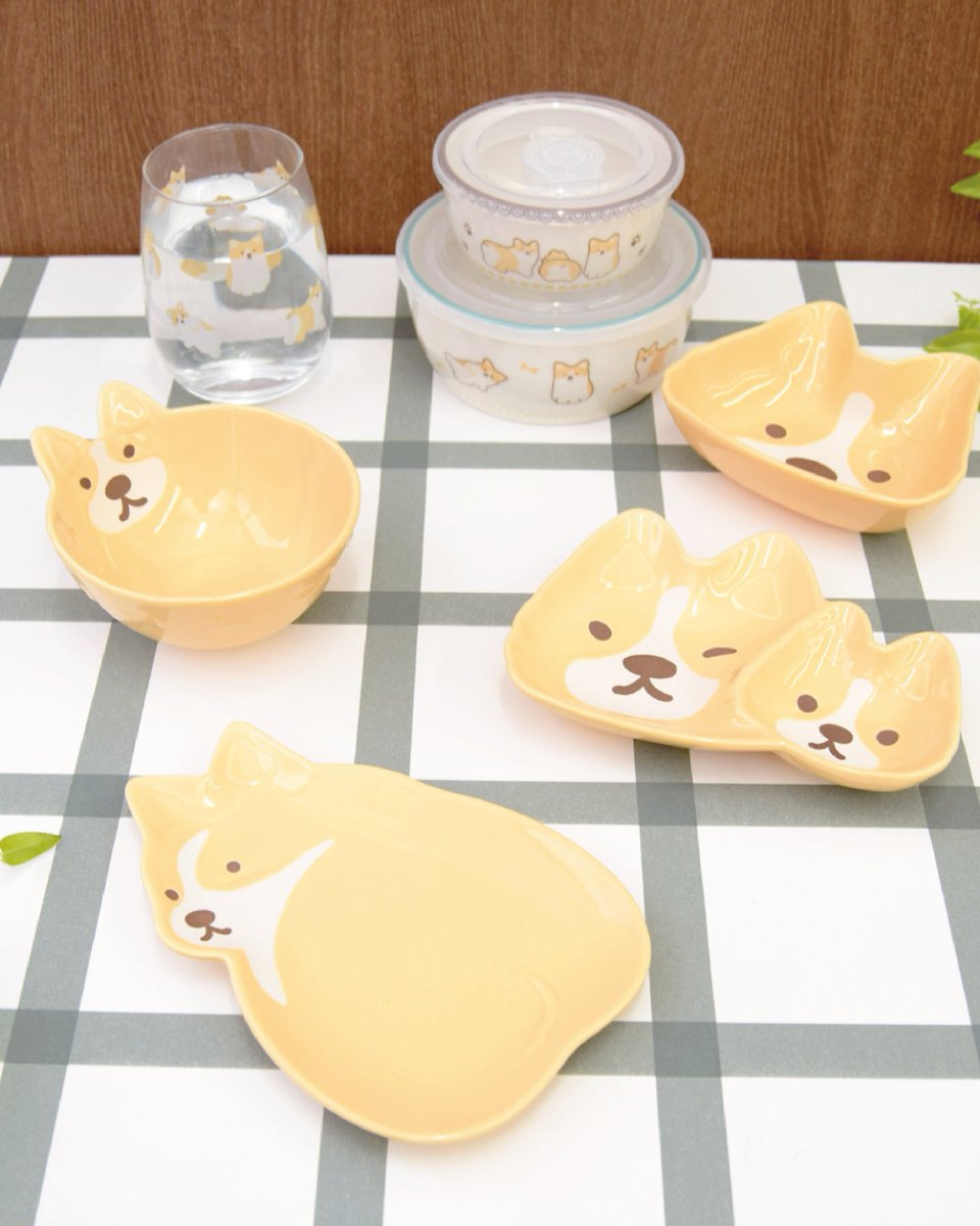 illusie300 　コーギー　プレート　8枚　ランチボックス　フードコンテナ NEW ARRIVALS】 ころんとかわいい姿に癒される🐶 コーギー好きさん必見