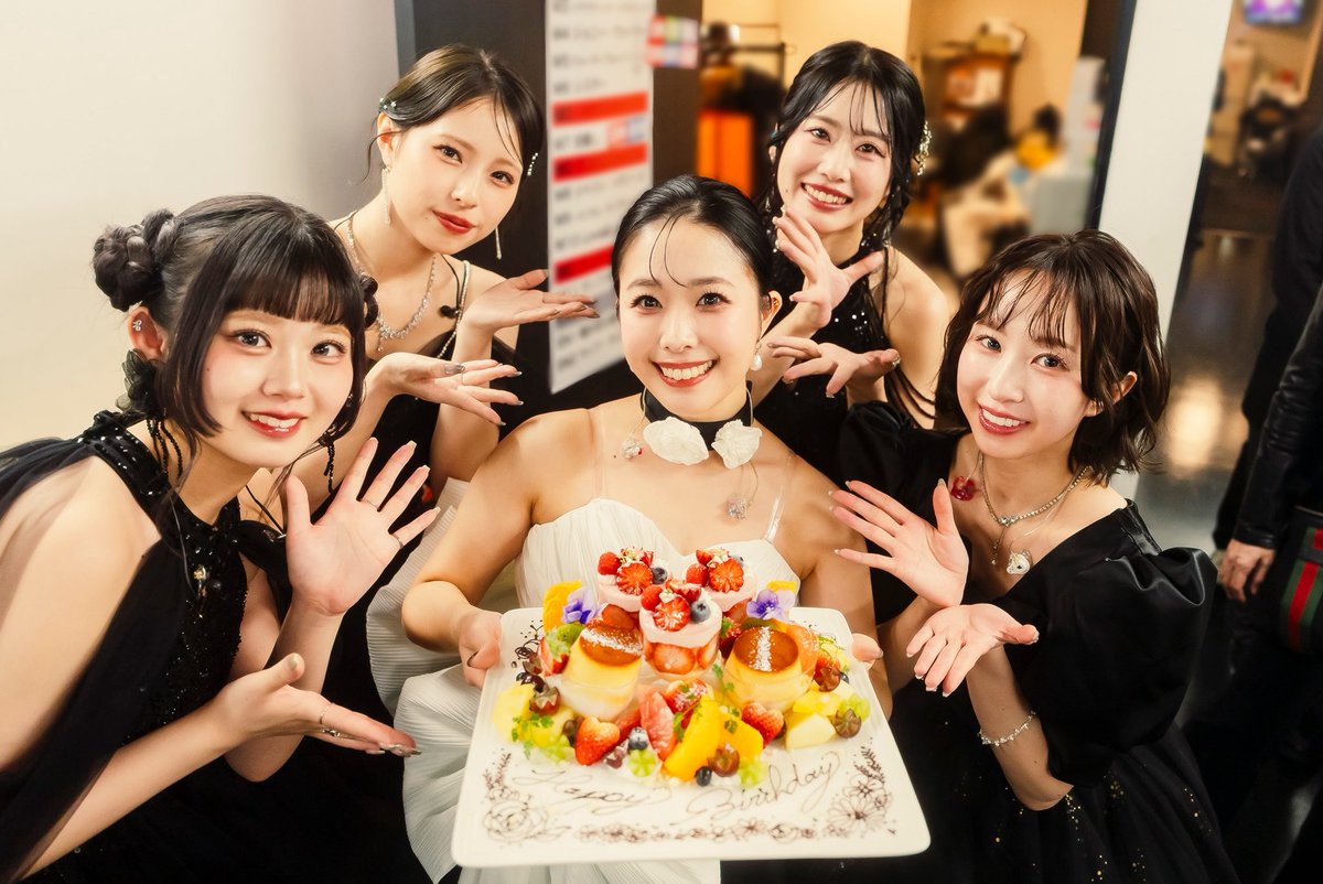 【フィロソフィーのダンス】
昨日開催された『フィロソフィーのダンスOne Man Show 2026 at Billboard Live YOKOHAMA ～Halu Hinata Birth Anniversary～』。
パワフルな歌声とバンド演奏による贅沢なパフォーマンスで、会場中を魅了したみなさんのバックステージでの様子を公開📸