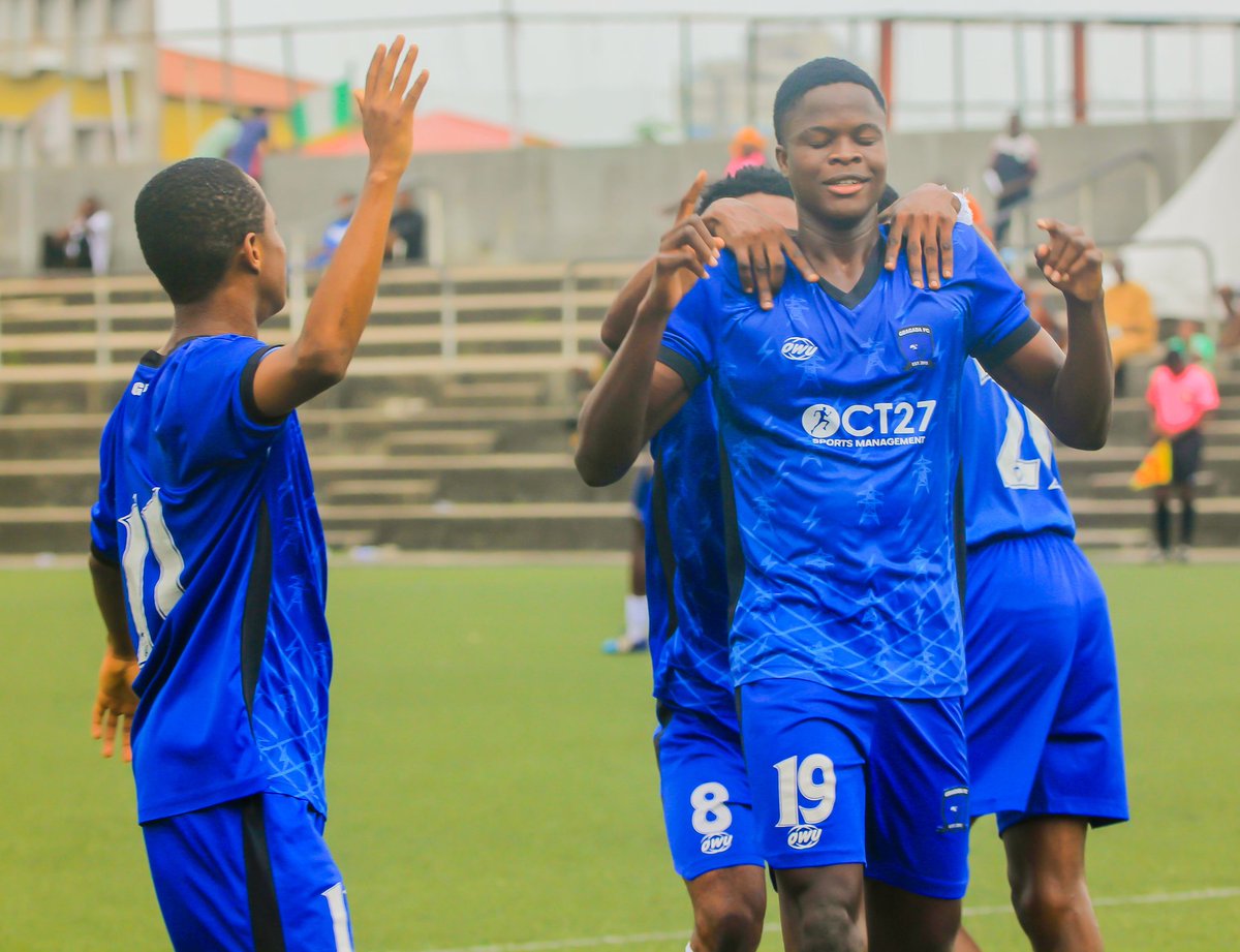 Robert_DMaverik's tweet photo. 🔔 || An opportunistic finish from Idowu Adebayo for his sixth goal of the #TCC26 league v Dino.

With a slight hesitation from the goalkeeper, I.A19 was there to pounce and punish him. https://t.co/eUyQsomBei