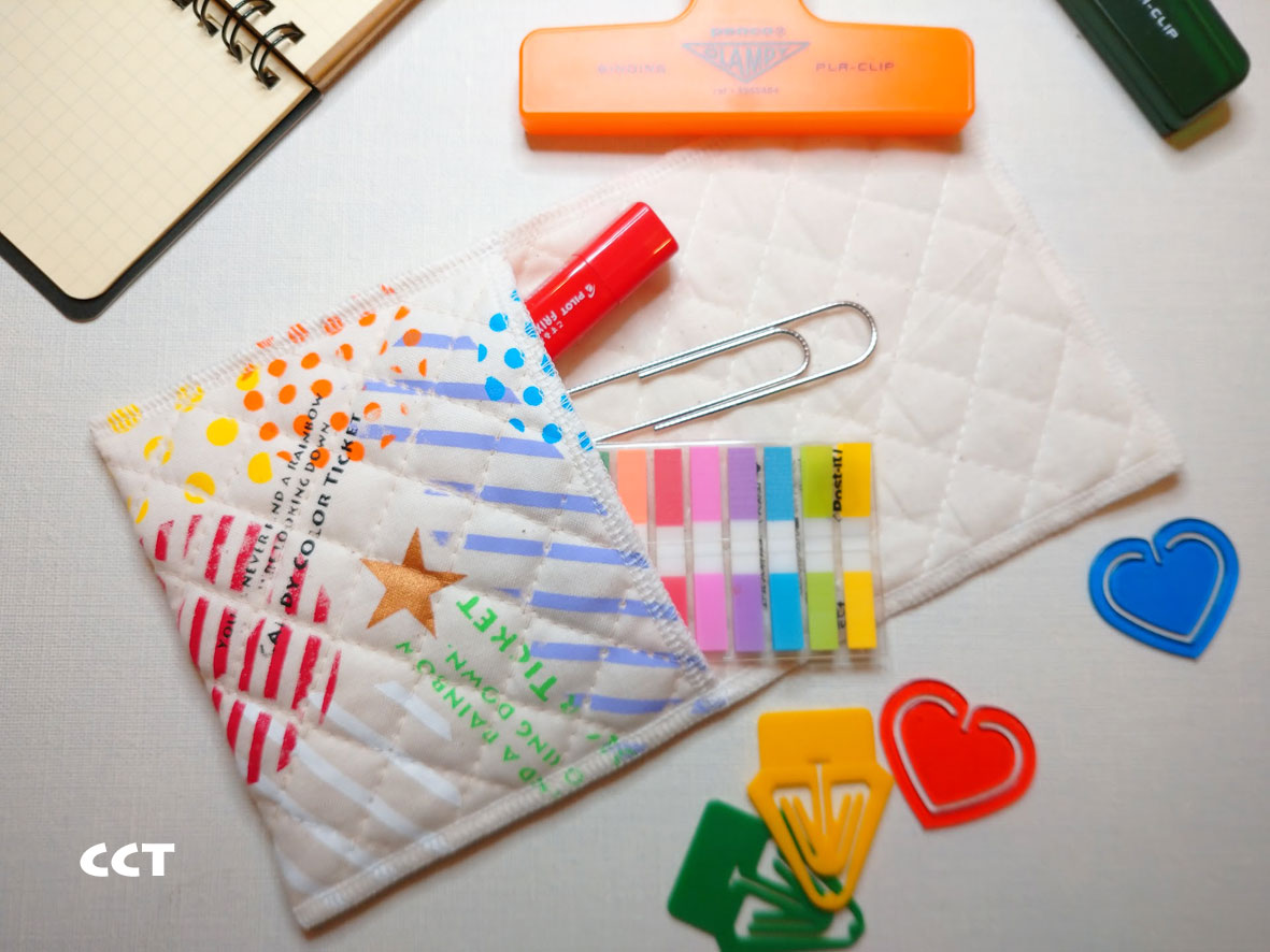 Webshopのお知らせ】 今夜1月26日（月）夜8時〜に『スイーツのバッグ