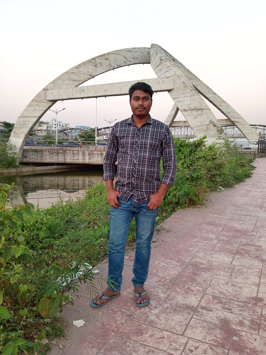 "পুরুষ মানুষ পরিশ্রমে ক্লান্ত হয় না,
 ক্লান্ত হয় টেনসনে।